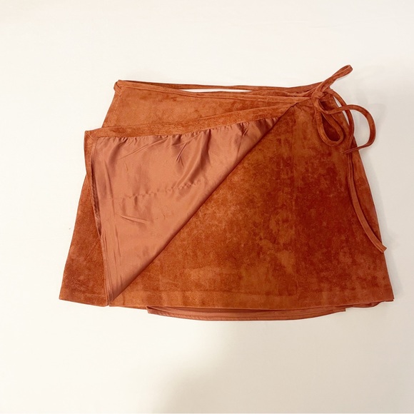 Blank NYC Dresses & Skirts - BLANK-NYC Hot Toffee Mini Wrap Skirt Size US 10 Burnt Orange Artificial Leather